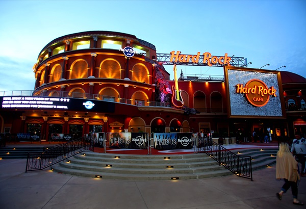 Hard Rock Live Orlando exterior shot in the afternoon